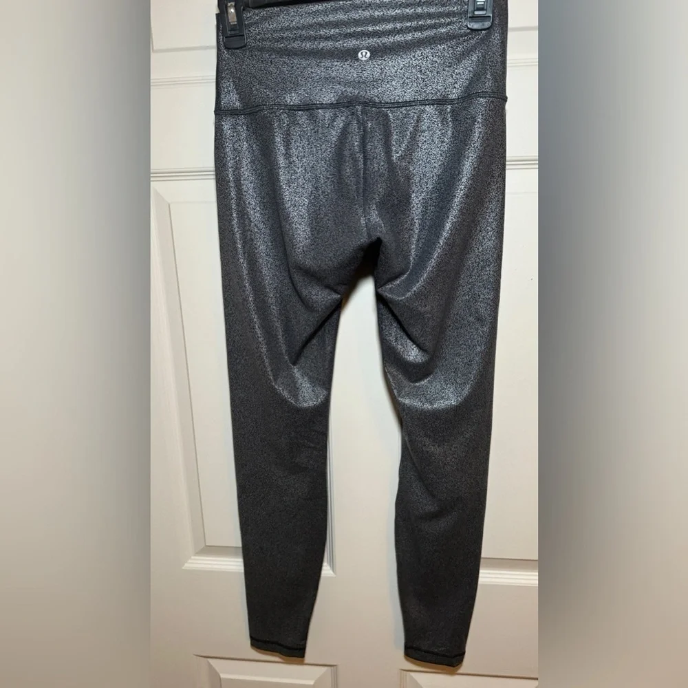 Lululemon Wunder Under HR 28” Leggings Sz 6 Black Silver Foil Luxtreme